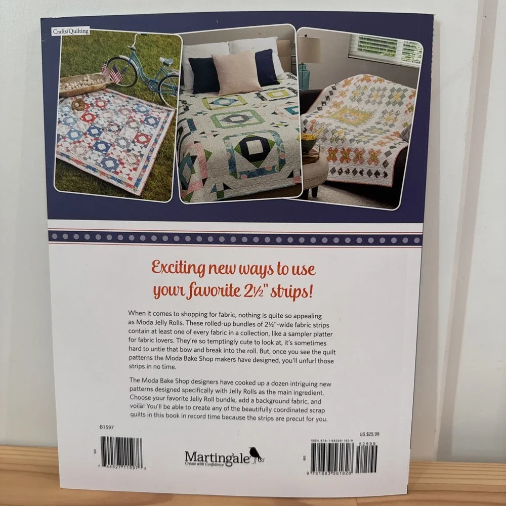 Moda Bake Shop -‎ Rollin' Along: Quick and Easy Quilts from 2 1/2